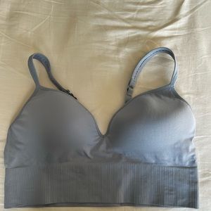 Athleta comfortable everyday bra